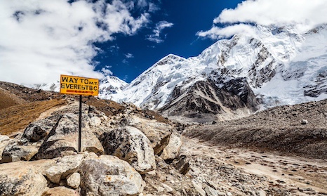 Trek v okolí Kanchenchongy Nepál